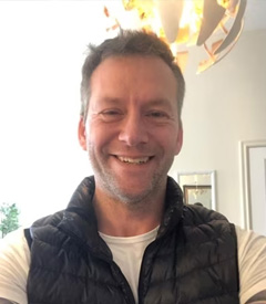 海外男士Max交友信息